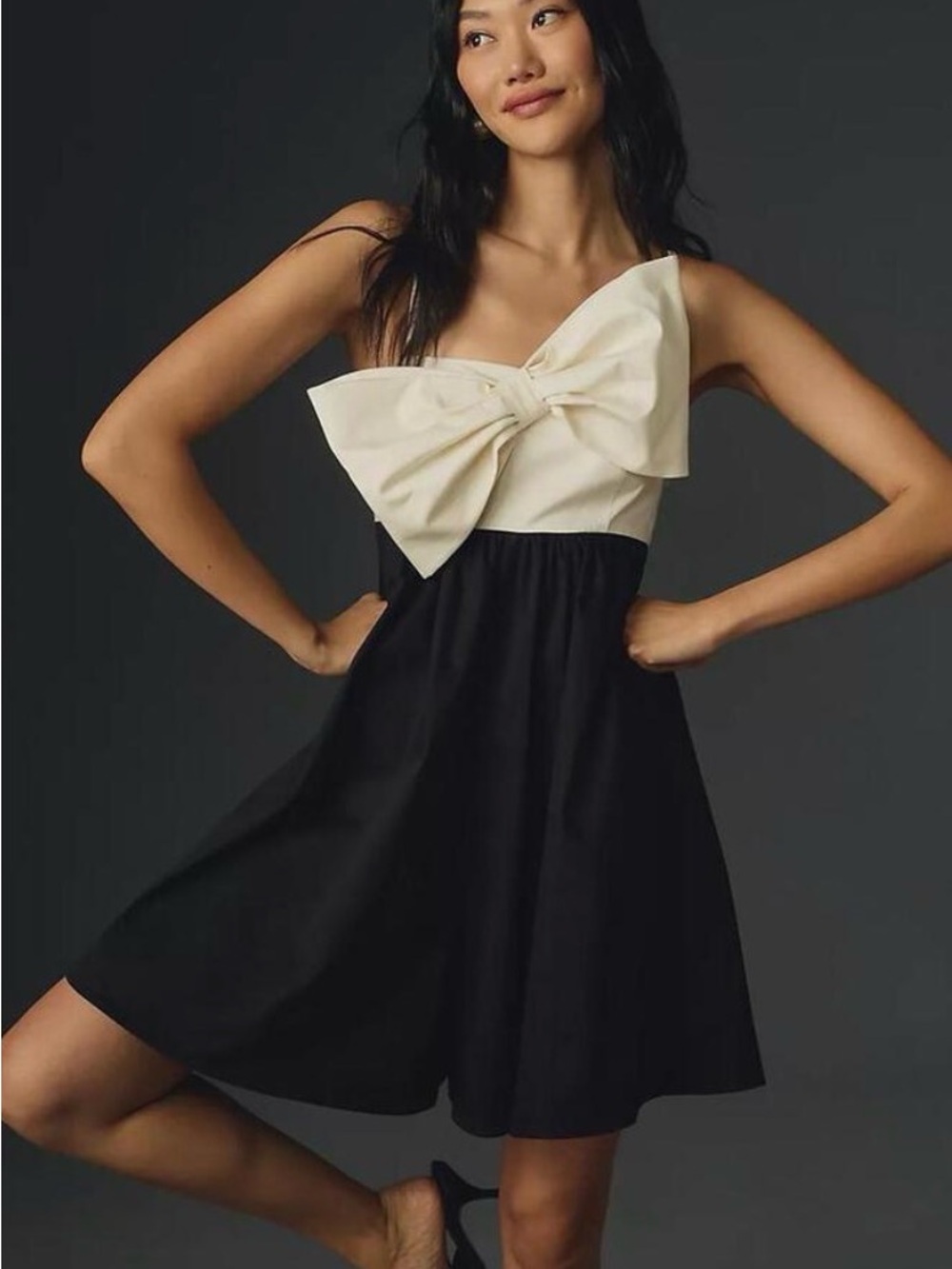 Anthropologie Hutch Black and White Romper with pockets. Size medium